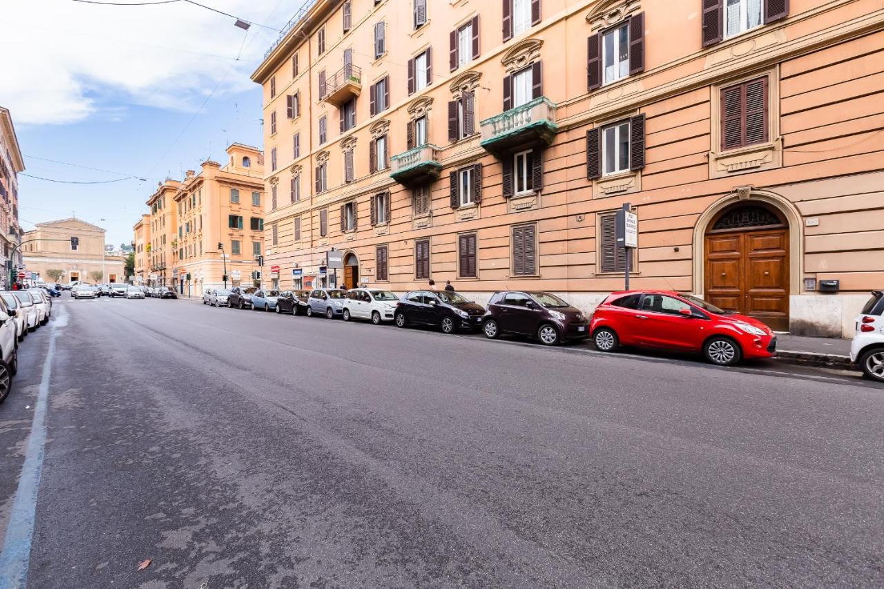 La Casa Di Andrea Ai Musei Vaticani 1 روما المظهر الخارجي الصورة